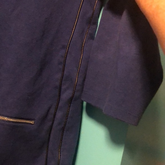 Tommy Hilfiger top. Ladies Medium in a blue/purple color. - Picture 2 of 7